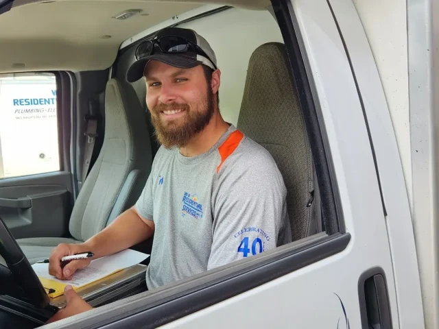 W&W employee in service truck